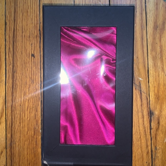 Silked #smarttox satin pillow case